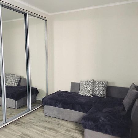 Nika Apartment Odessa Ngoại thất bức ảnh