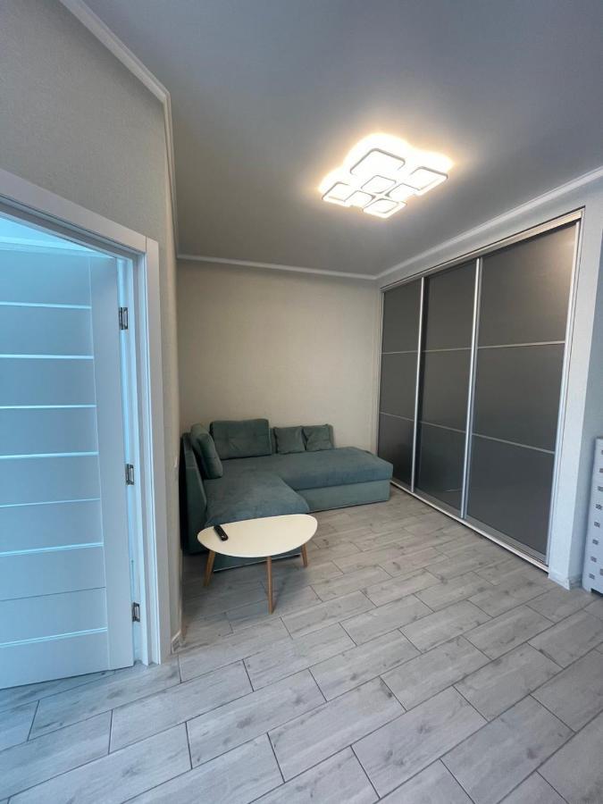 Nika Apartment Odessa Ngoại thất bức ảnh