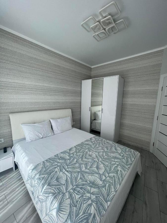 Nika Apartment Odessa Ngoại thất bức ảnh